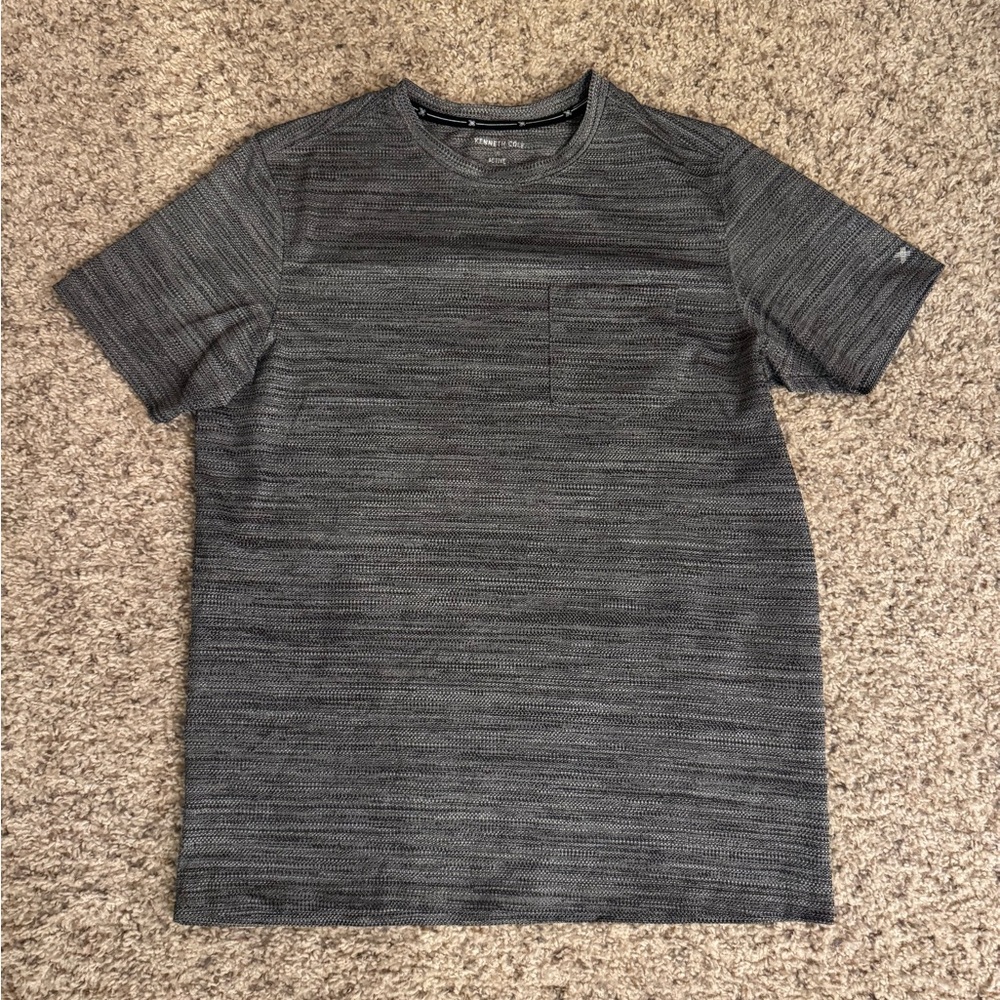 Kenneth Cole Active Heather Grey Men’s Pocket T-Shirt - Size M